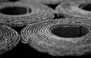 Siadar Uarach bitumen roof disadvantages